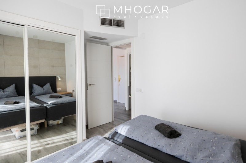Apartamento con vistas al mar en venta, unicado a tan solo unos pasos de la Cala de La Calalga, Calpe! 
